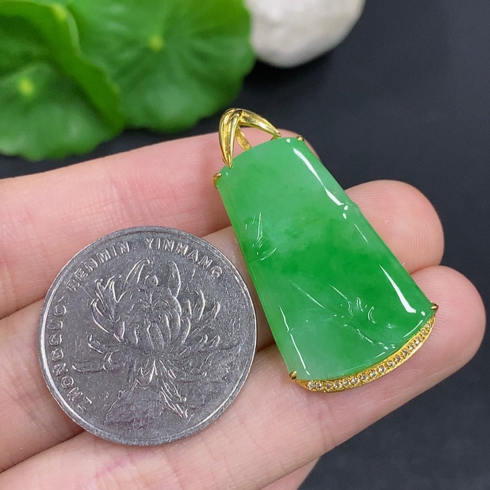 Jadeite Ascending Inlay Pendant 18k Gold Total Weight Approx.4.6g Non-Diamond