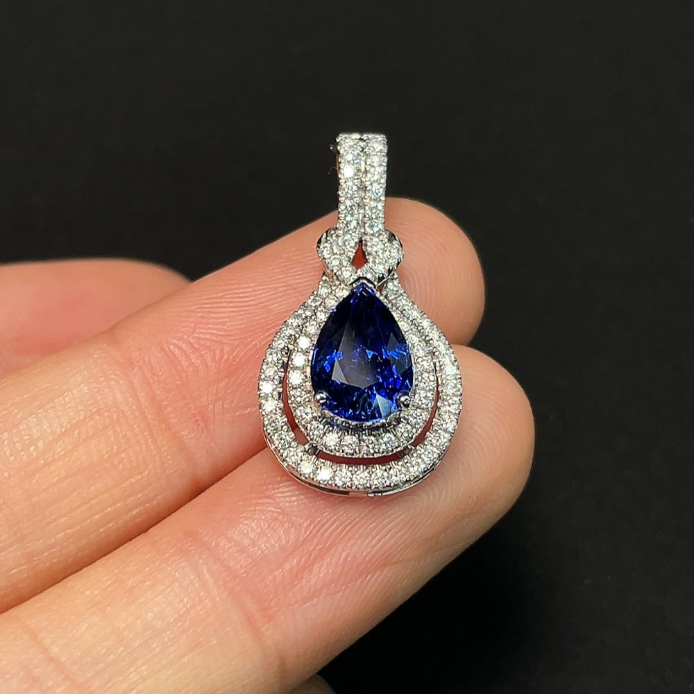 Sapphire Pendant, Color Origin Undetermined, 18K Gold, Non-Diamond