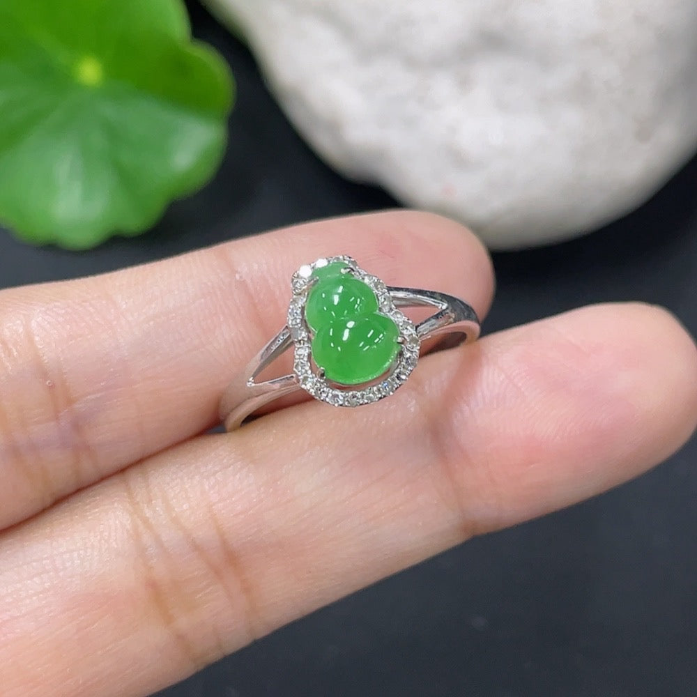 Jadeite Gourd Inlaid Ring Inlaid with Diamond . | Huiliu Certified