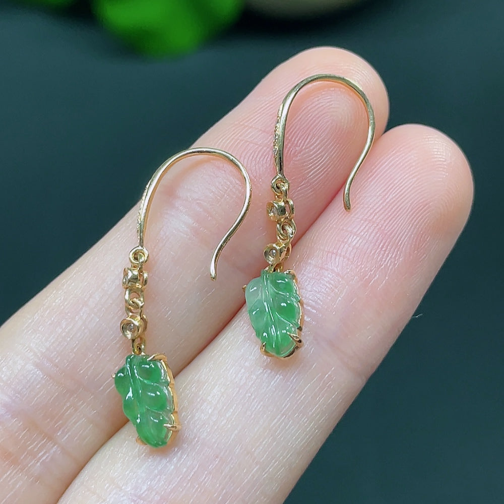 Jadeite Leaf Inlaid Earrings 18k