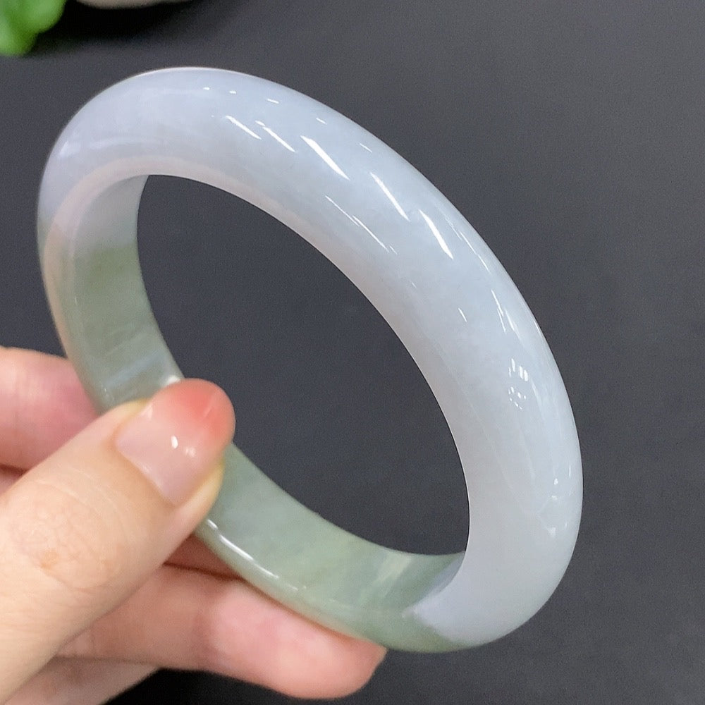 Jadeite Bangle Size 58.8mm Total Weight 64.706g