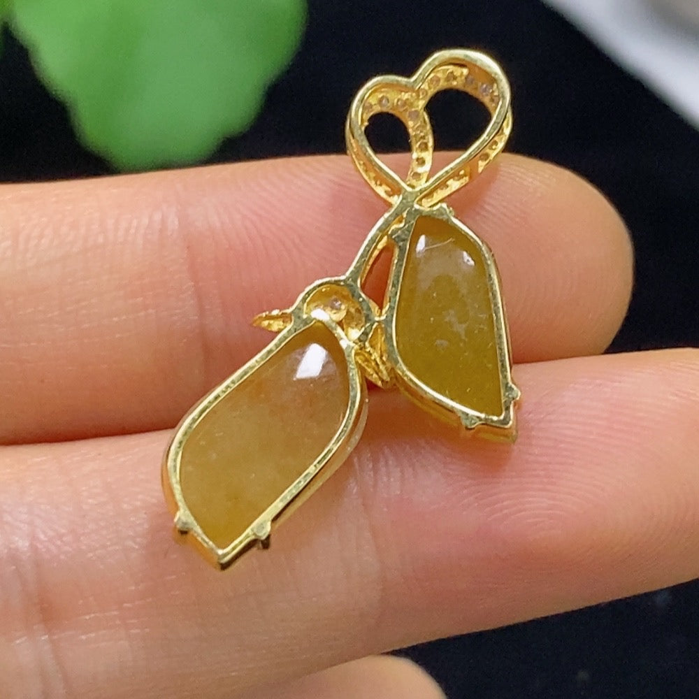 Jadeite Pendant with 18k Gold and Diamond Accents, Total Weight Approx. 2.16g