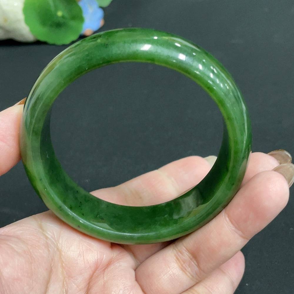 Huiliu certified Hetian Jade Jasper round bracelet featuring smooth, polished jade beads in natural tones.