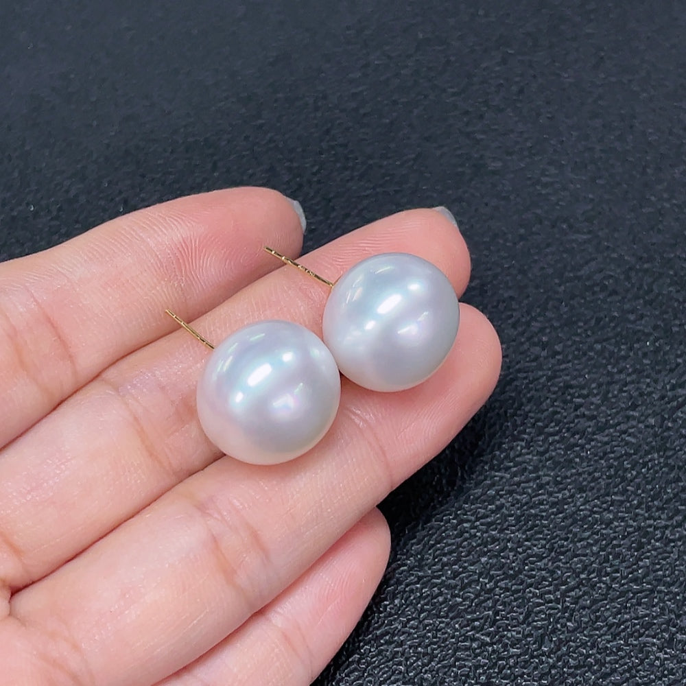 Seawater Pearl Earrings 18K Gold Approx
