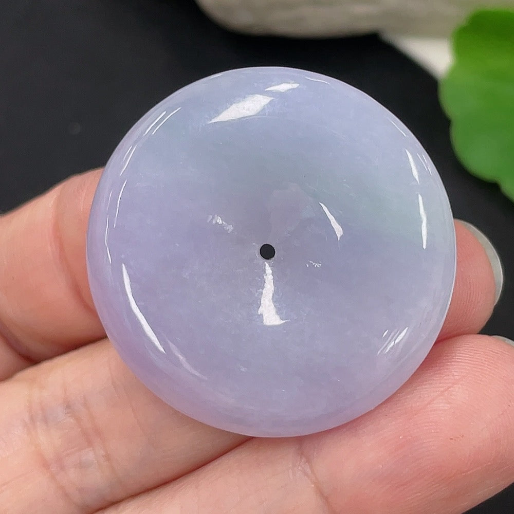 Jadeite Peace Knot Pendant Total Weight Approx. 13.7g