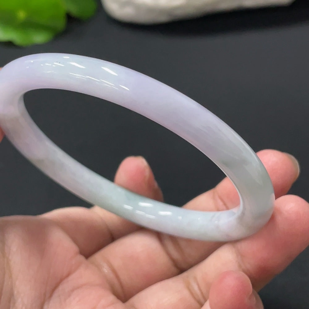 Jadeite Round Bangle . | Huiliu Certified