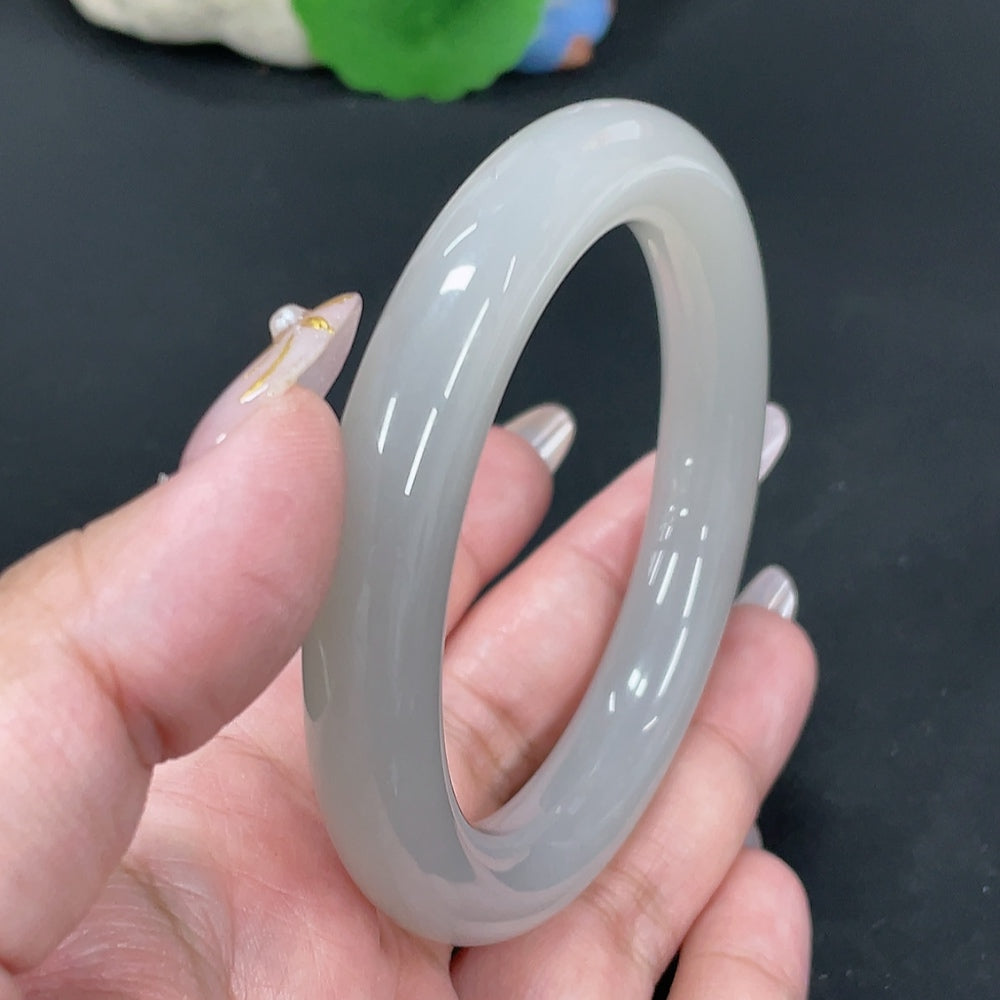 Hetian Jade Round Bangle Size 57.2 Total Weight Approx. 59.5g