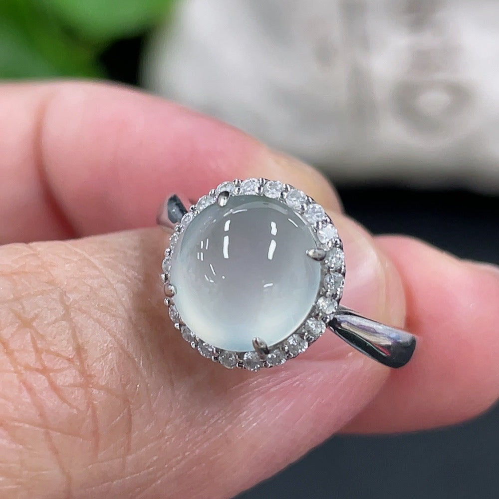 Jadeite Cabochon Inlaid Ring 18k Gold Setting Size 14.5 Total Weight Approx. 3.05g with Diamond Accents