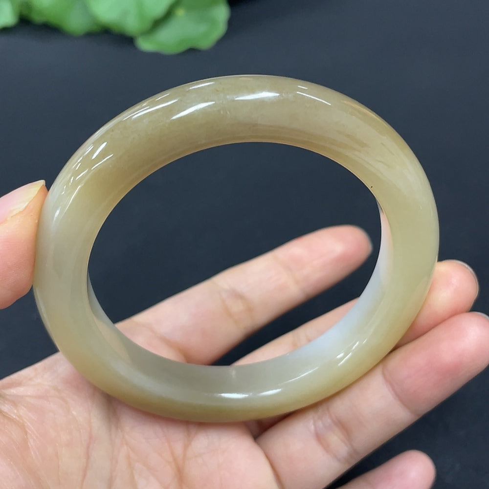 Hetian Jade Round Bangle