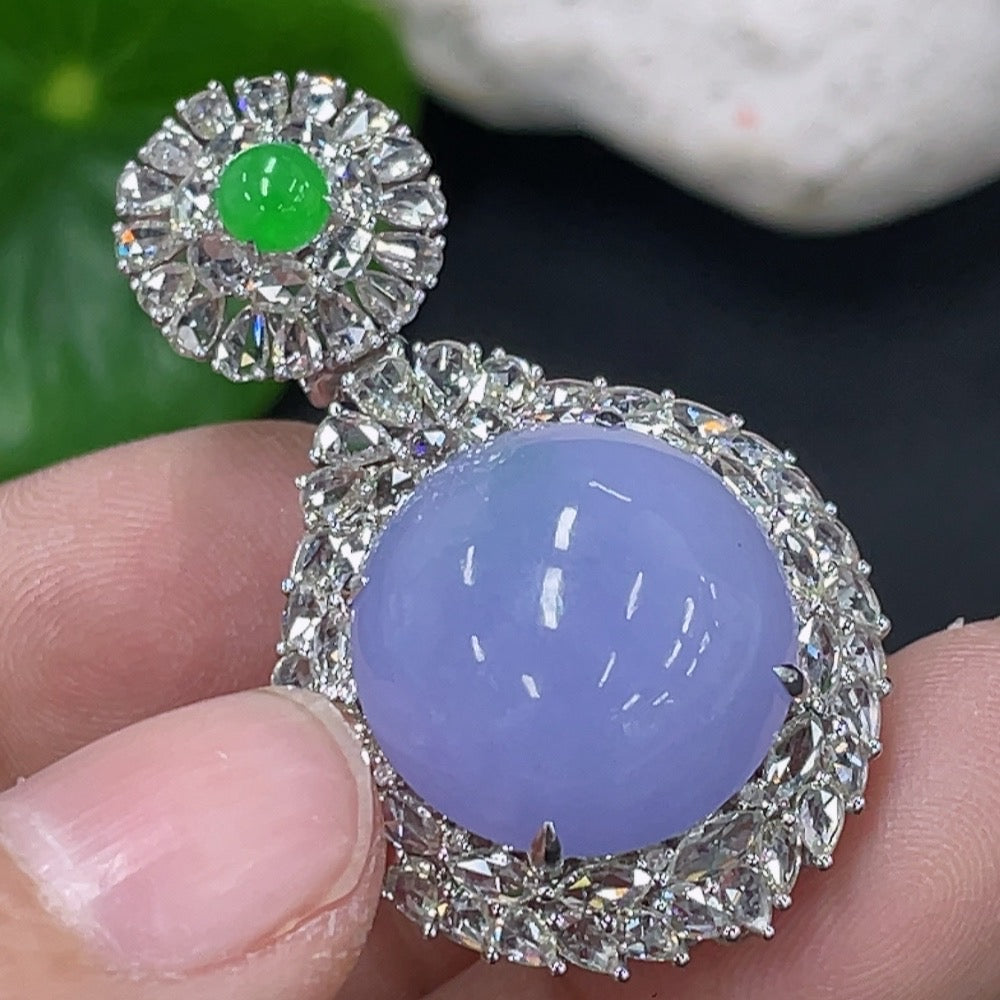 Jadeite Cabochon Pendant with 18k Gold and Diamond Accents, Total Weight Approx. 9.69g