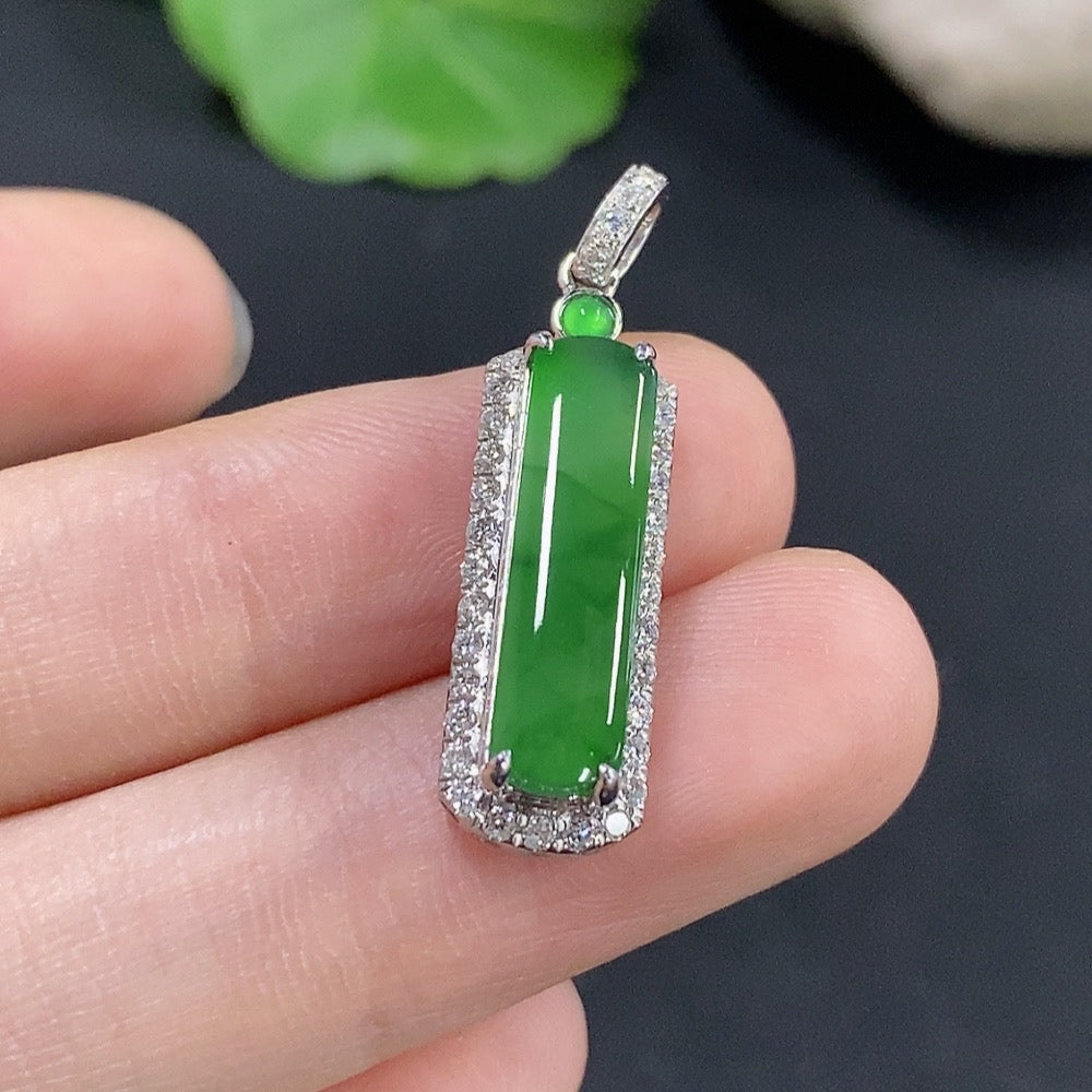 Jadeite Inlaid Pendant with 18K Gold and Diamond Accents