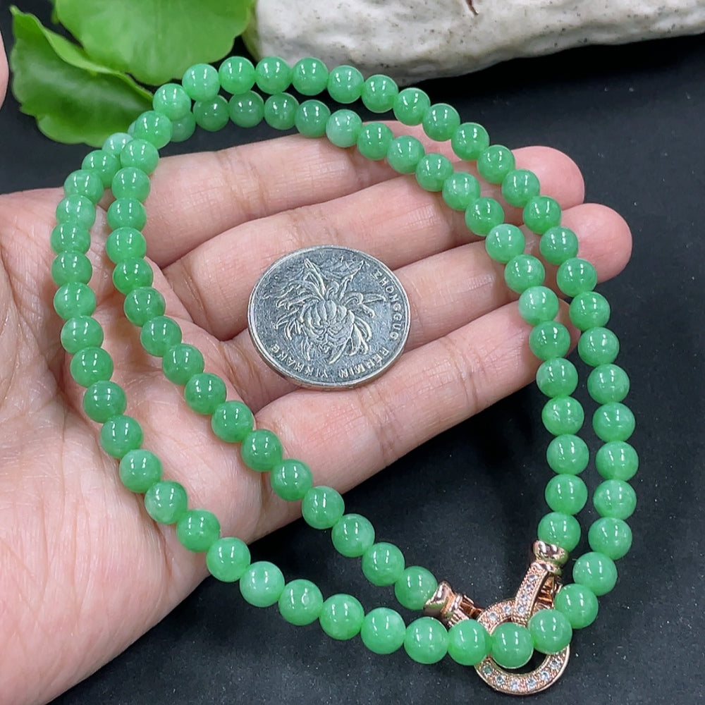 Jadeite Beaded Necklace Non-Gold