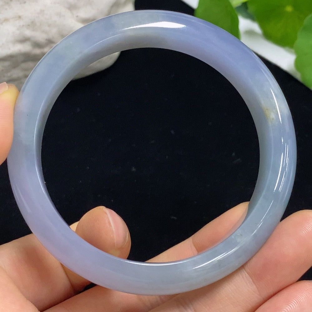 Jadeite Round Bangle