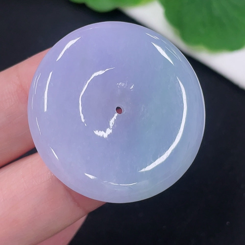 Jadeite Peace Knot Pendant Total Weight Approx. 13.6g
