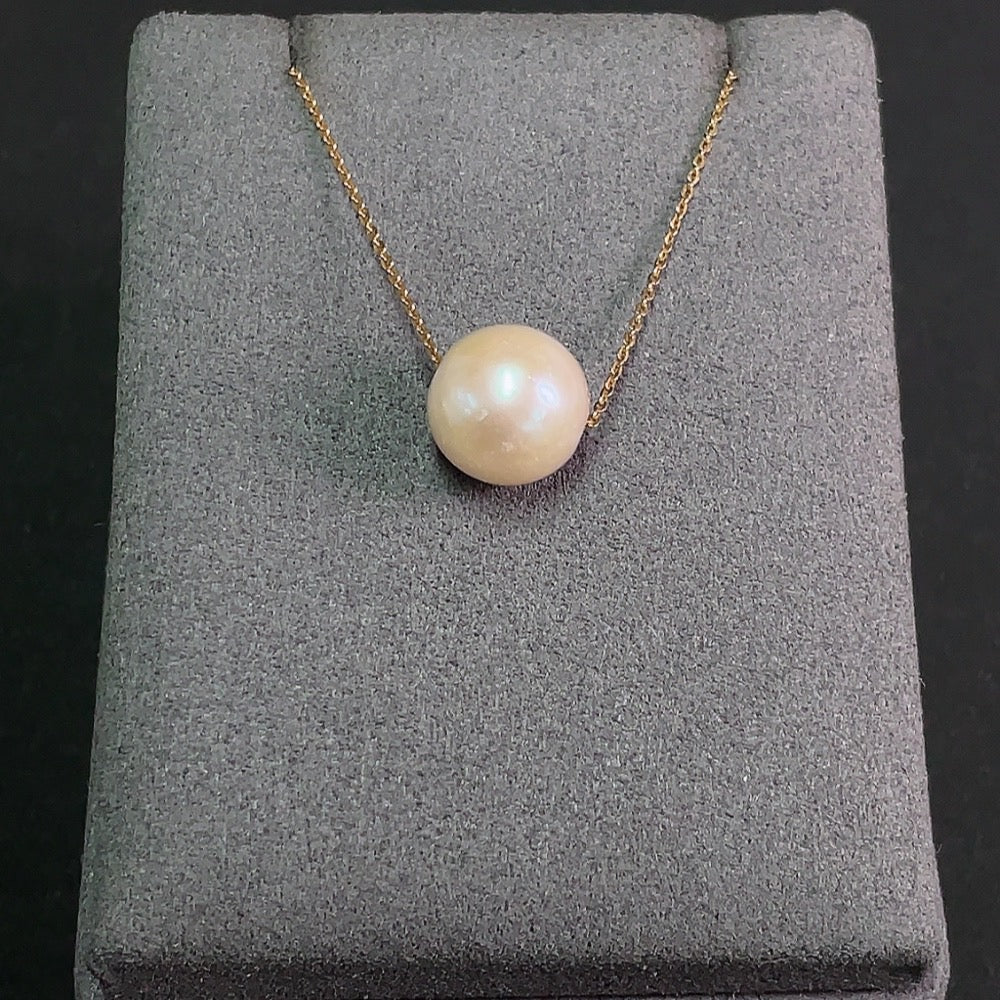 Pearl Inlaid Necklace 18K Gold