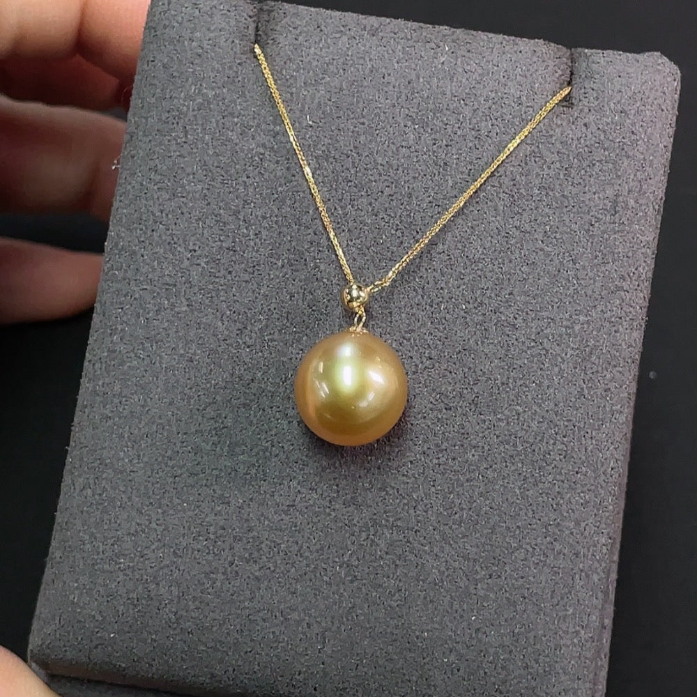 Saltwater Pearl Inlaid Necklace 18K Gold Color Origin Undetermined