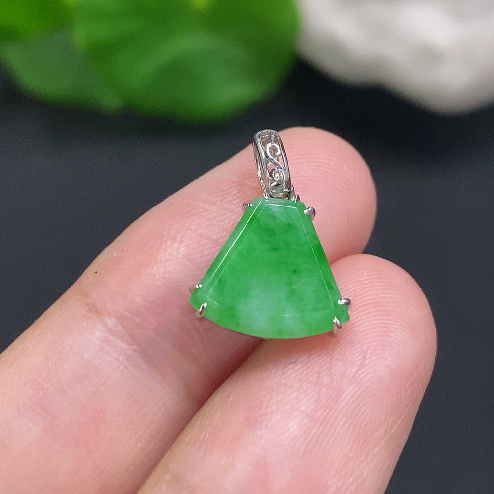 Jadeite Inlaid Pendant 18K Gold Total Weight Approx.1g