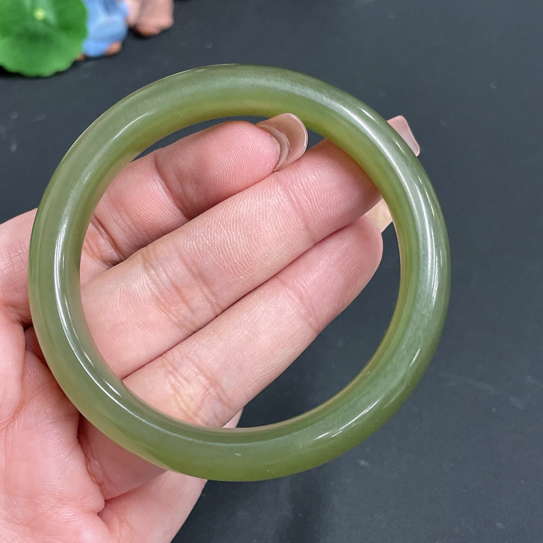 Hetian Jade Round Bangle, Size 55, Total Weight Approx. 45.49g