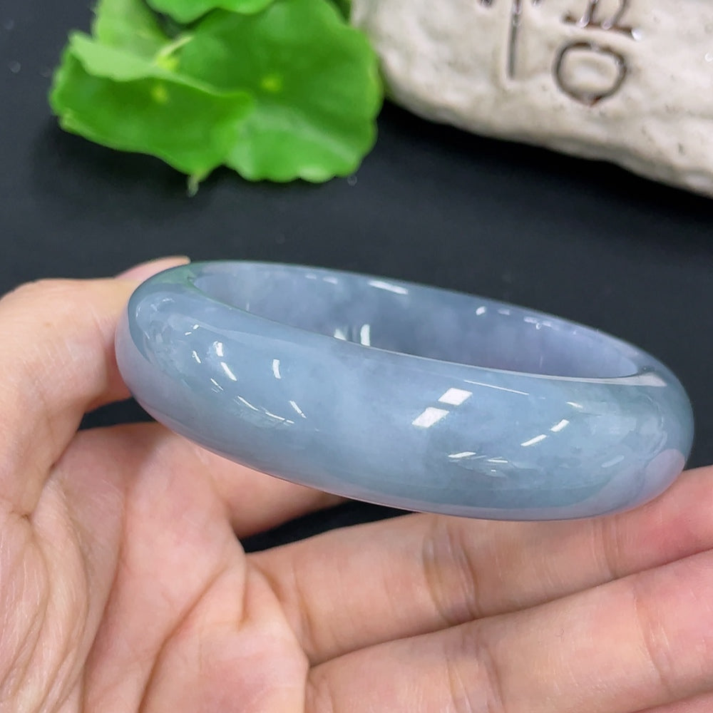 Jadeite Round Bangle