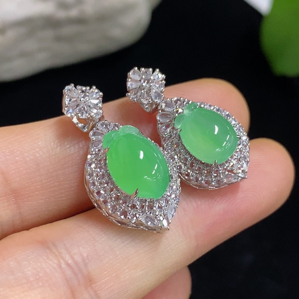 Jadeite Inlaid Pendant 18k with Diamond Accents Sell as a Lot Total Weight Approx. 5.62g