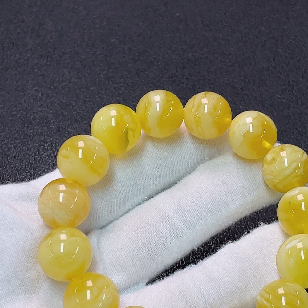 Huiliu HQ Amber Beeswax Bracelet with 13.8mm beads, natural amber, handcrafted jewelry, Huiliu certified.