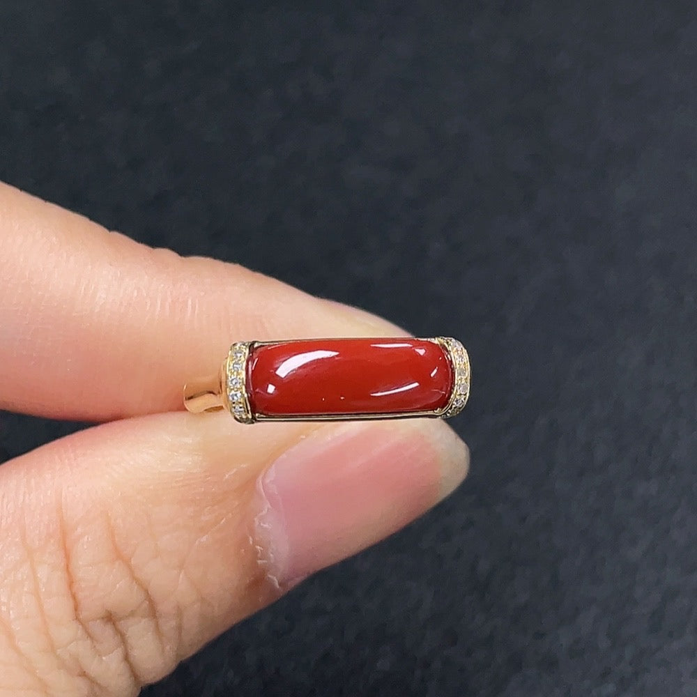 18K red agate ring with gemstone measuring 13.8x4.2mm, featuring a 2.62g total weight, size 15, by HUILIU HQ.