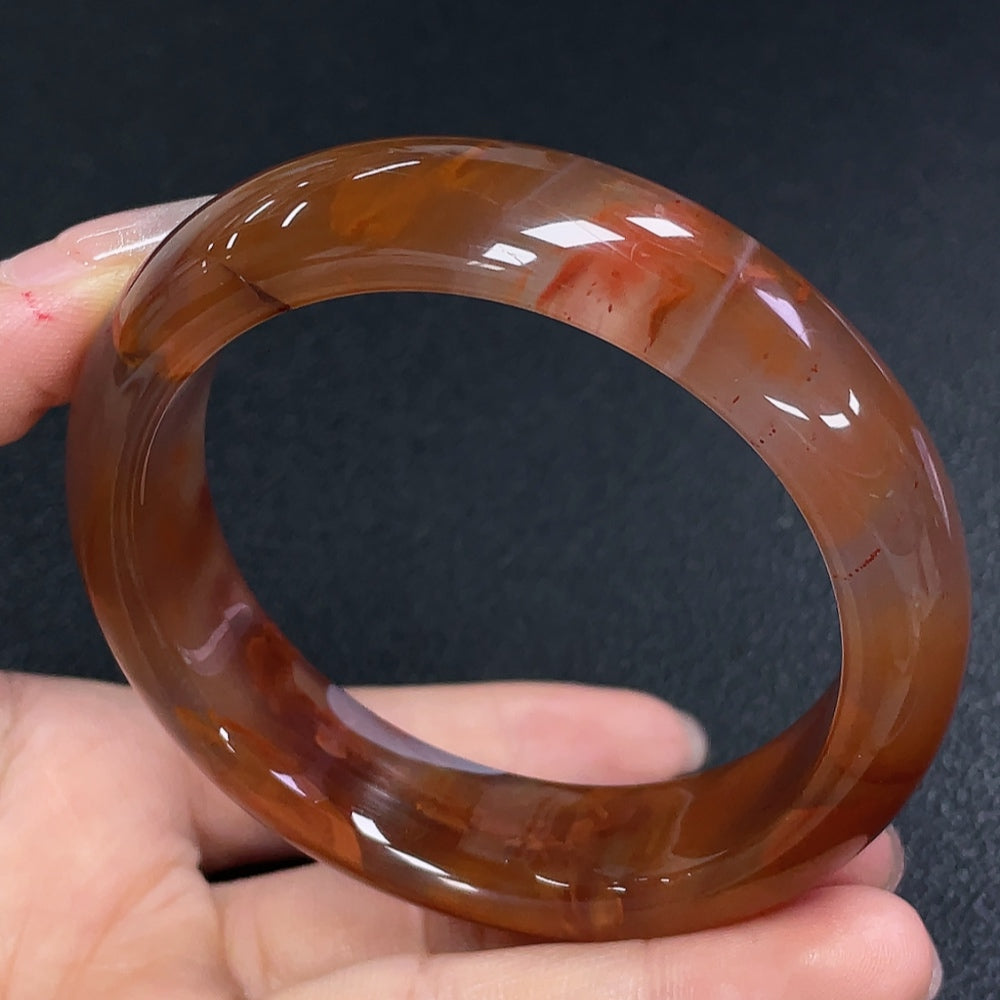 South Red Agate gemstone bracelet with visible organic matter, handcrafted by HUILIU HQ, Huiliu certified gemstone jewelry.