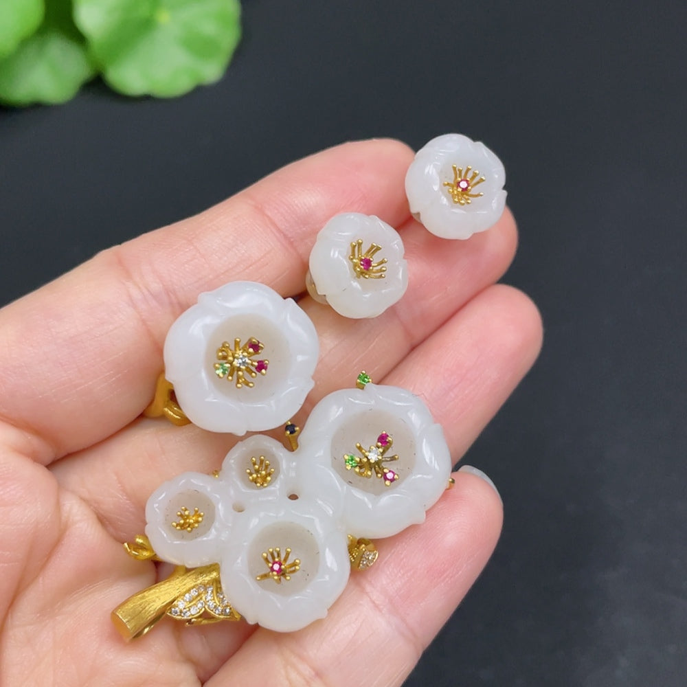 Huiliu HQ Hetian jade inlaid pendant earrings and ring with diamond accents, 18k gold, size 17, total weight 18.2g, elegant jewelry set.
