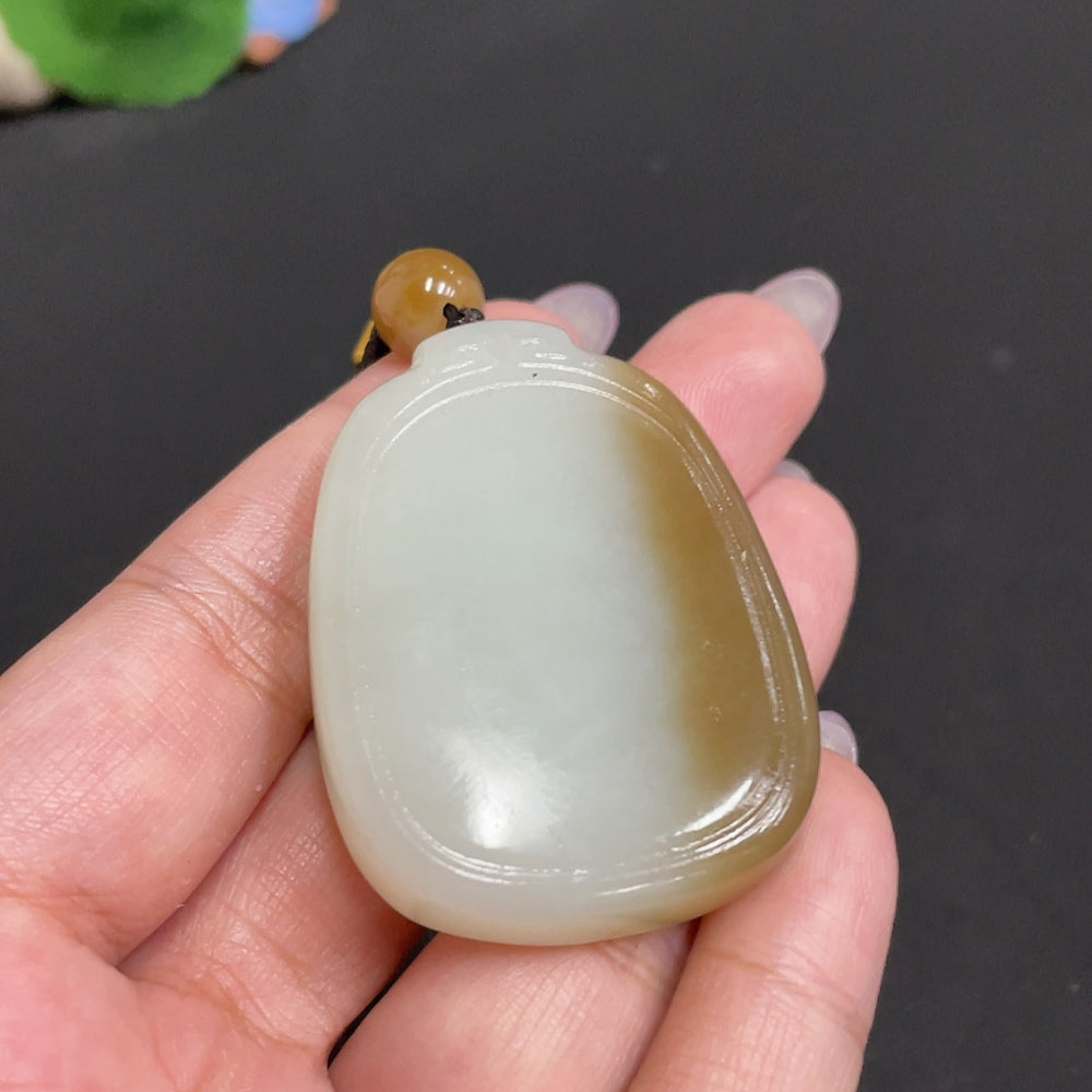 Huiliu HQ Hetian jade pendant, plain and smooth jade stone, certified Huiliu jade jewelry with natural, polished finish.
