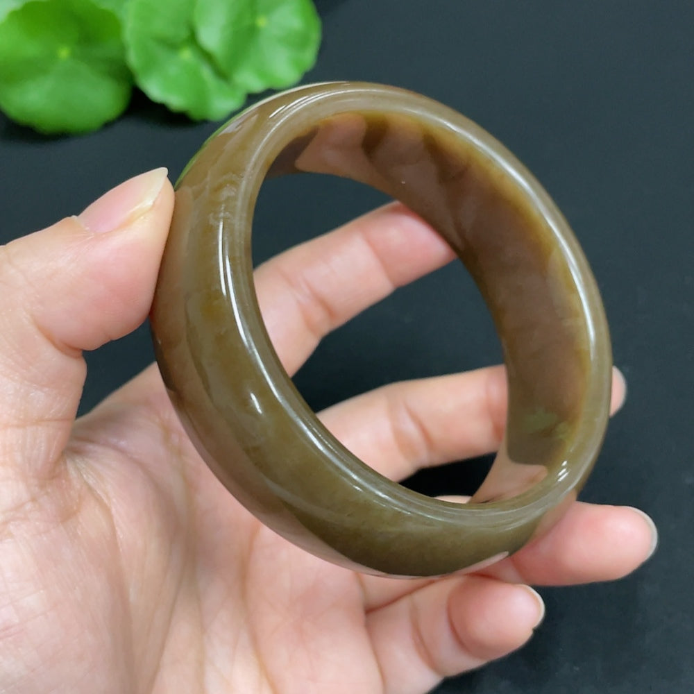 Hetian jade round bracelet by HUILIU HQ, size 59.3, weighing approx. 89.5g, featuring smooth polished jade beads.