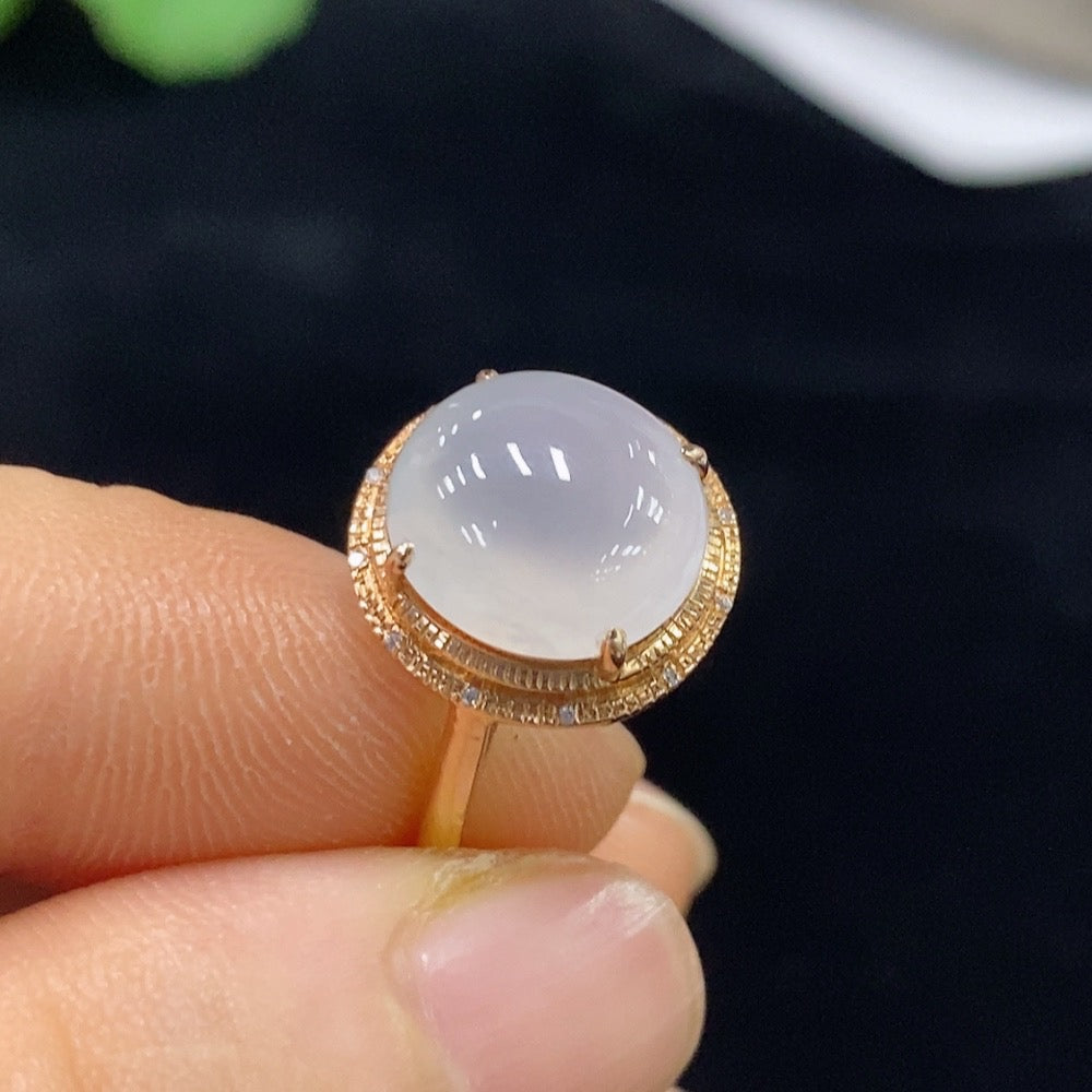 HUILIU HQ jadeite and diamond ring in 18K gold, size 13, featuring a polished jade gemstone and sparkling diamonds.