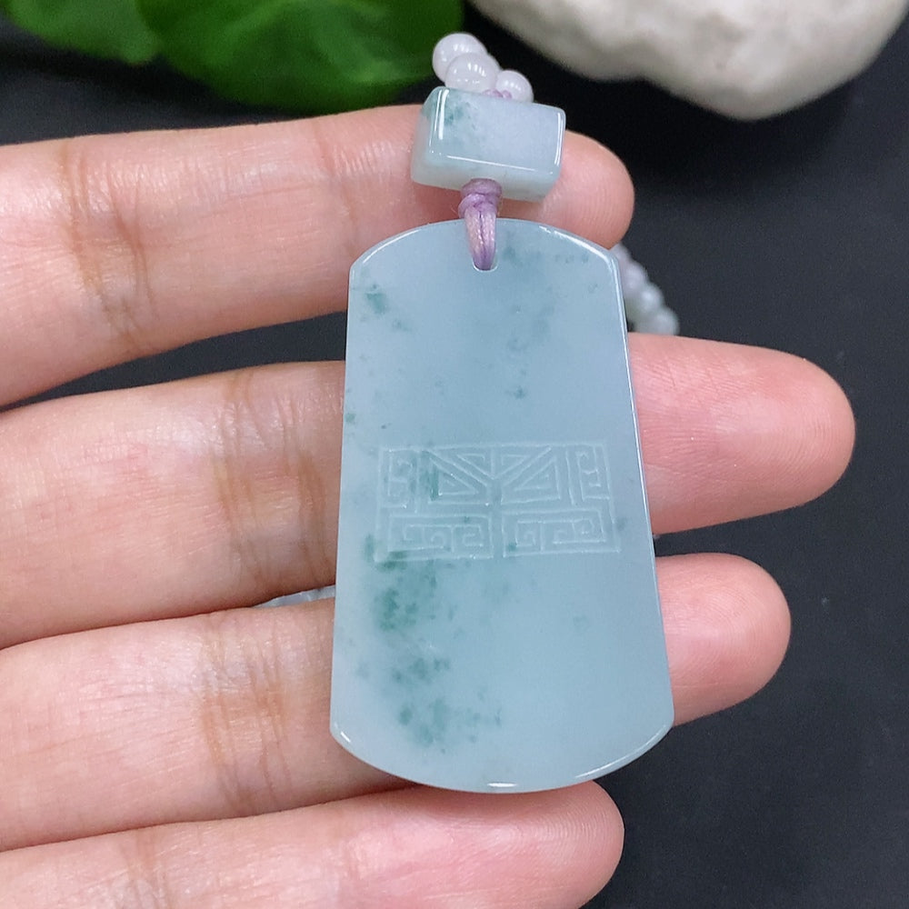HUILIU HQ jadeite antique-style plain pendant with chain, weighing approximately 33.7g, showcasing smooth jade surface and elegant design.
