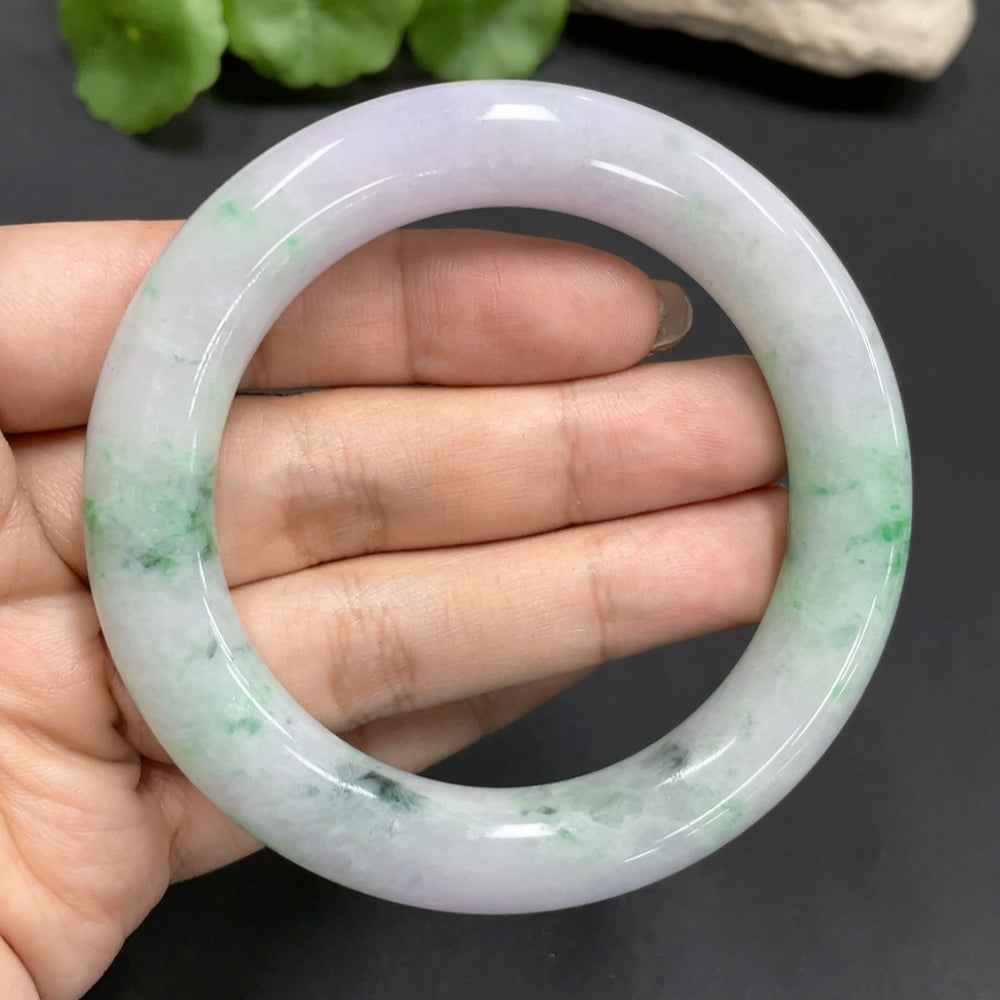 HUILIU HQ jadeite bangle, 57.5mm, smooth green jade bracelet on a white background