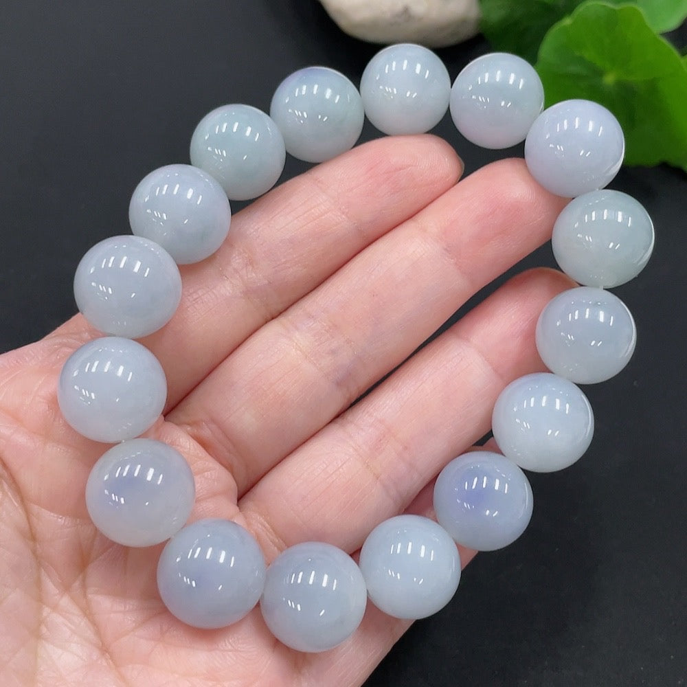 HUILIU HQ jadeite beaded necklace with 13.5mm beads, approximately 70g, showcasing smooth, polished green jade beads.