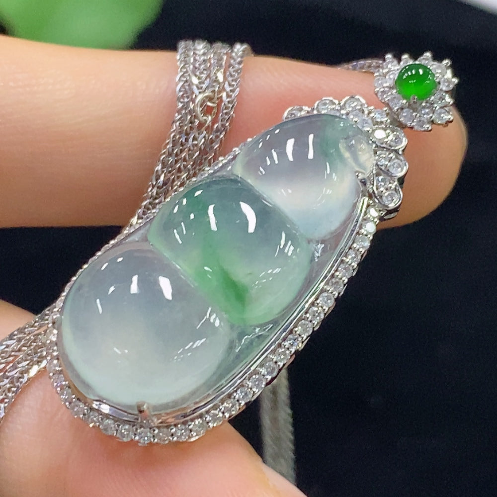 HUILIU HQ jadeite bean inlay pendant with 18K gold and diamond accents, includes chain, weighs approx. 10.35g