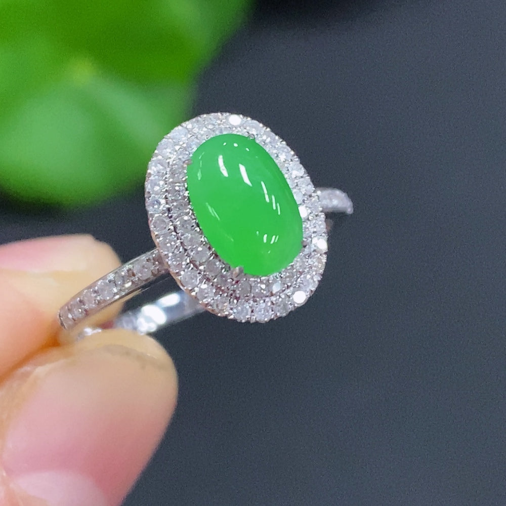 HUILIU HQ jadeite cabochon ring in 18K gold with diamond accents, size 15, featuring a smooth green jade gemstone.