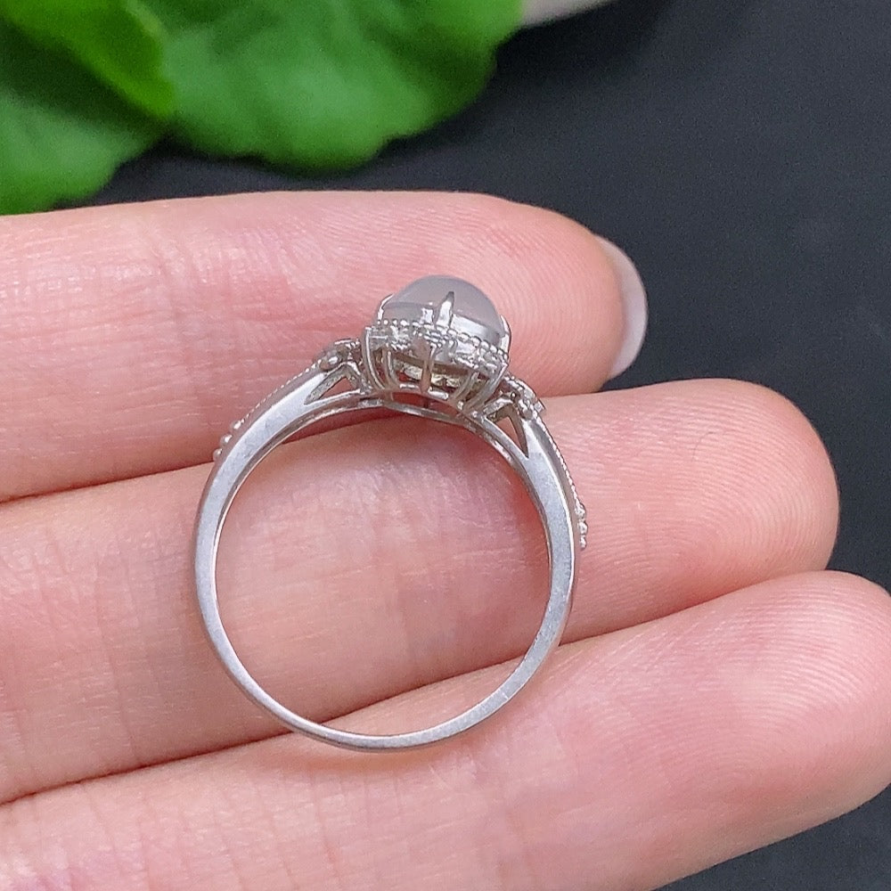 HUILIU HQ jadeite cabochon ring with 18k gold band, diamond accents, size 14, total weight approx. 2g, showcasing elegant jewelry design.