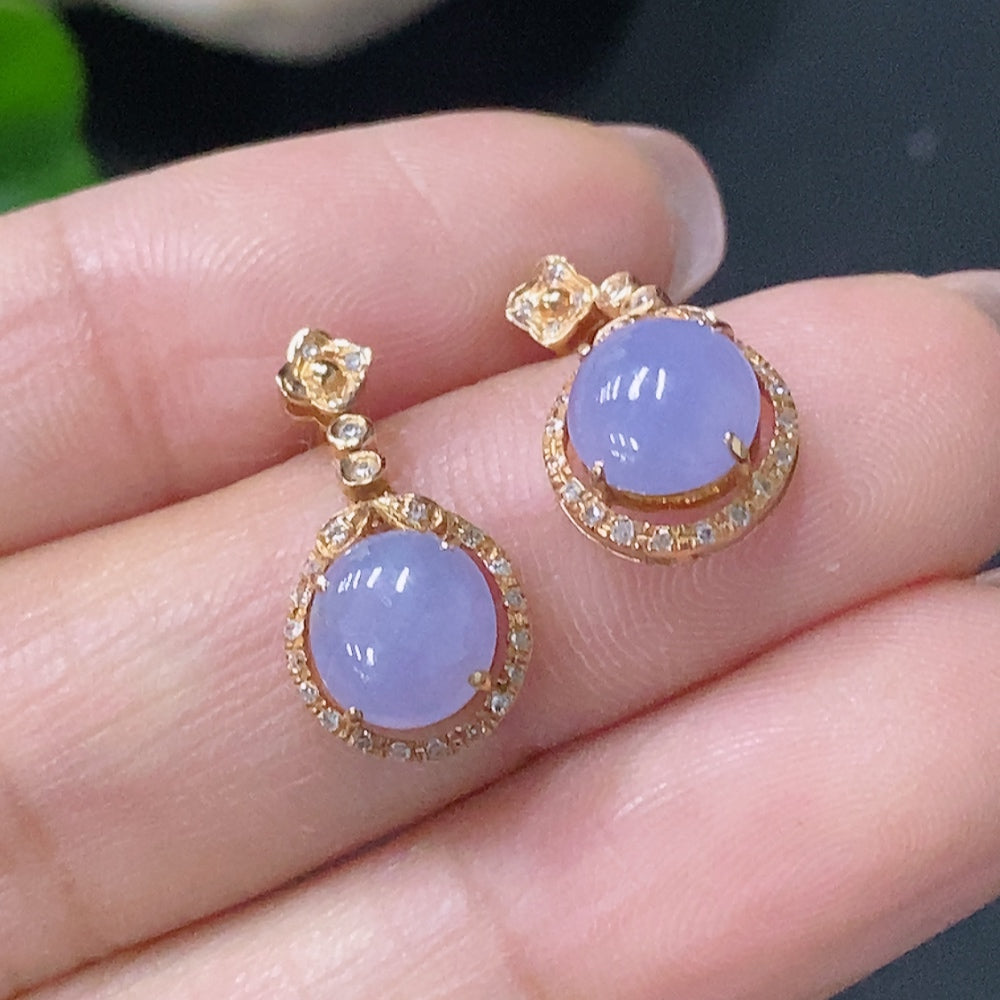 HUILIU HQ jadeite cabochon stud earrings with gold surface and diamond accents, weighing approximately 1.82g.