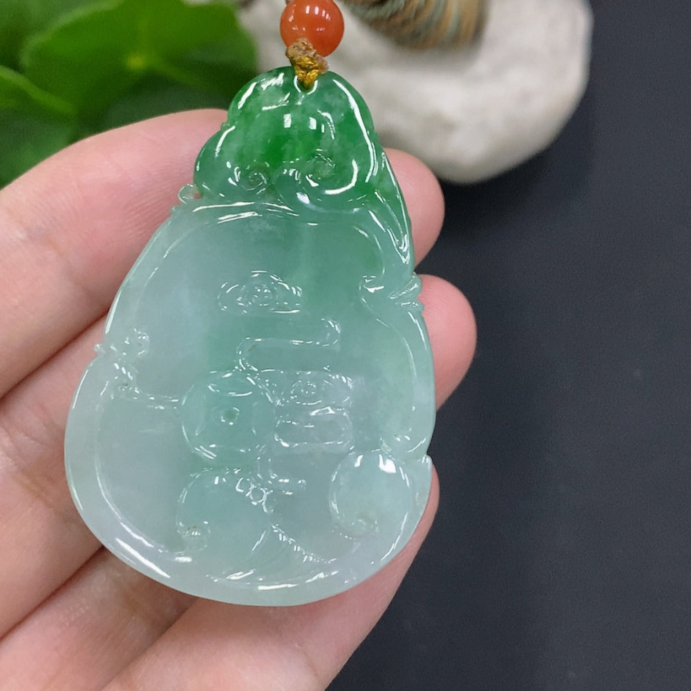 HUILIU HQ jadeite dragon pendant with rope, approximately 25.6g, featuring detailed jade dragon design for jewelry or collection
