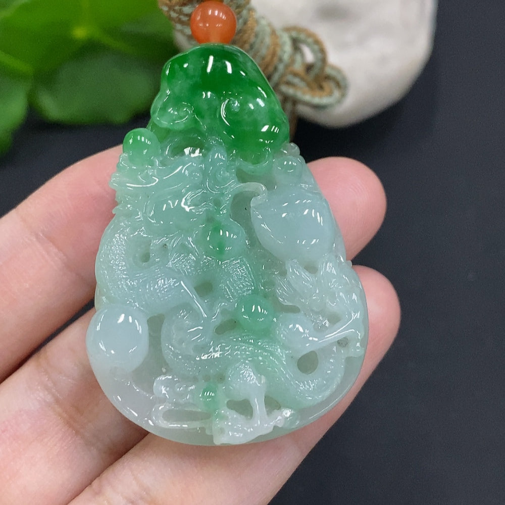 HUILIU HQ jadeite dragon pendant with rope, made of high-quality jade, weighing approximately 25.6g, detailed dragon design.