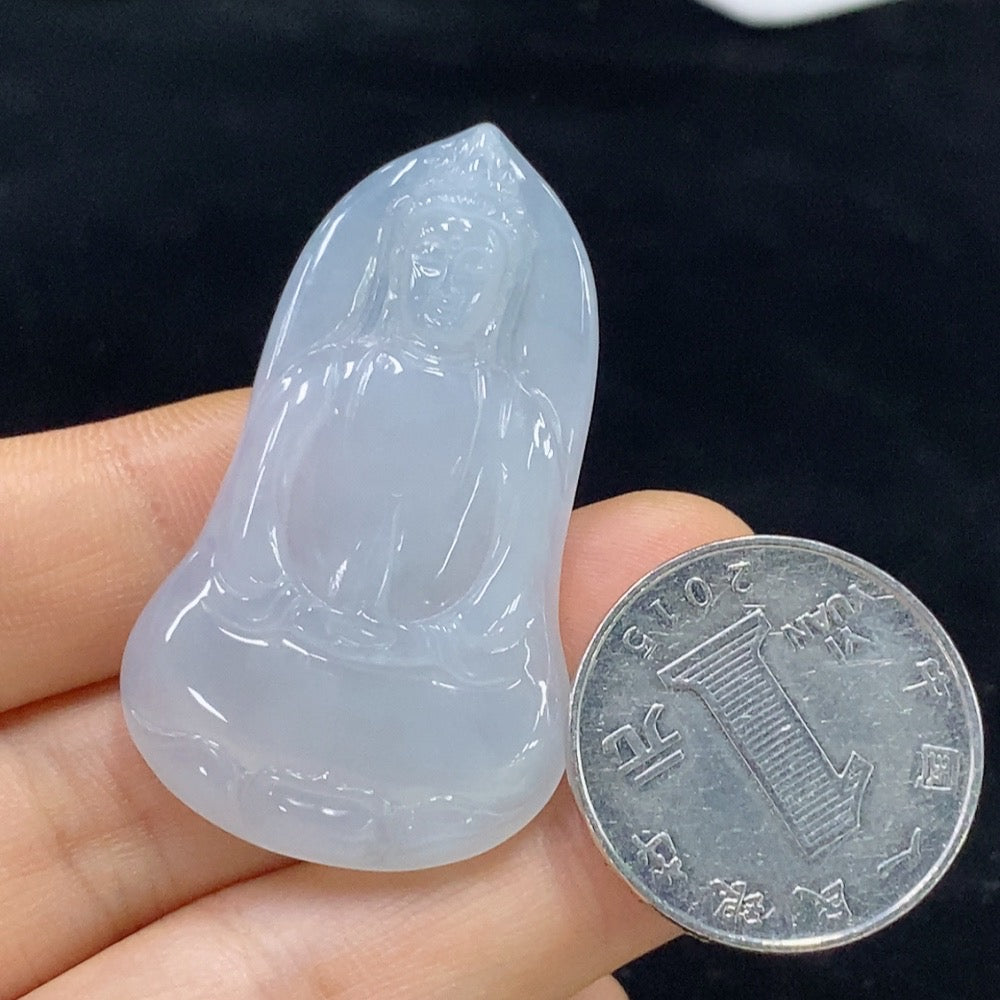 Jadeite Guanyin pendant from HUILIU HQ, crafted in green jade with intricate carving, weighs approximately 11.09g.