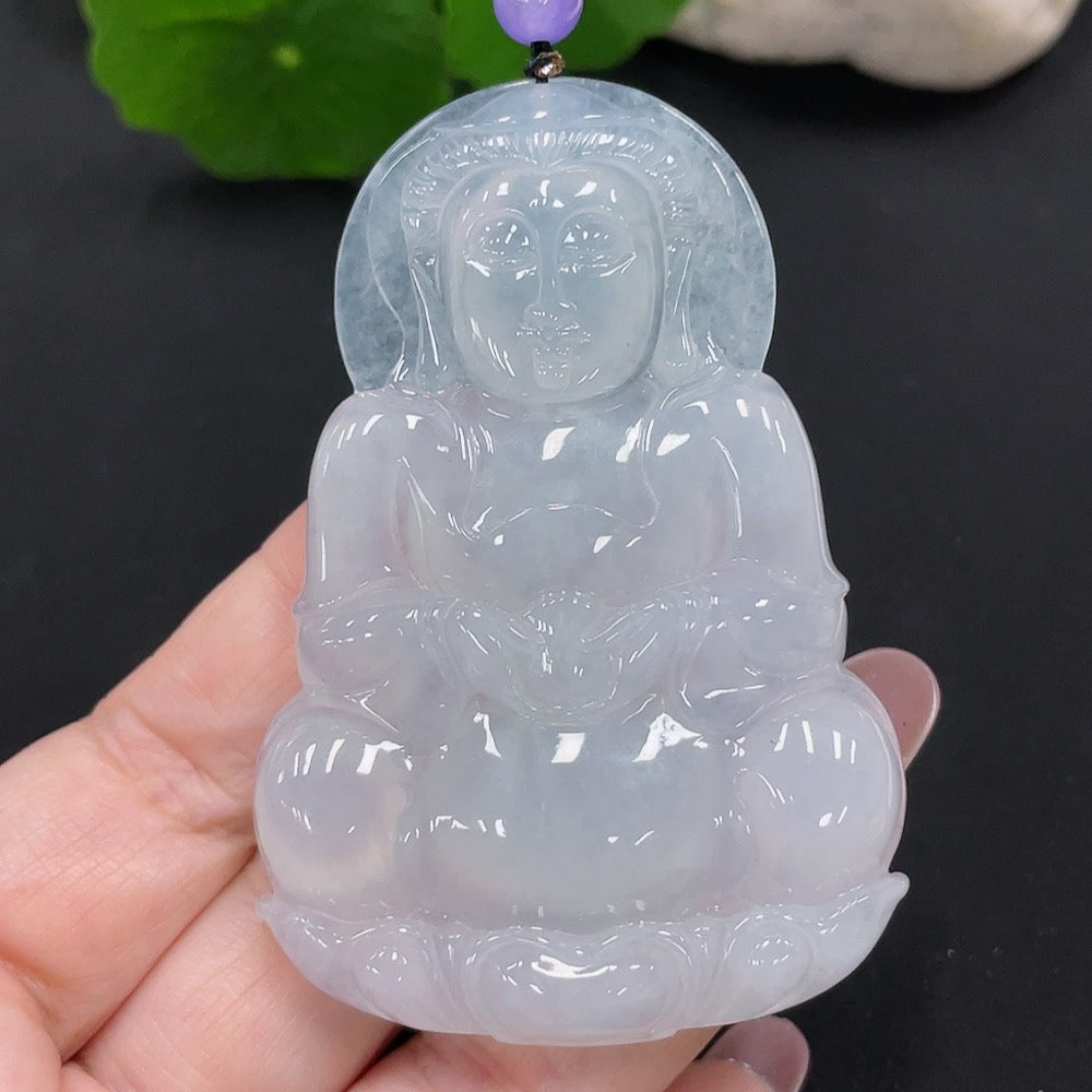 Jadeite Guanyin pendant with accompanying beads, crafted from green jade, weighing approximately 36.9g, by HUILIU HQ.
