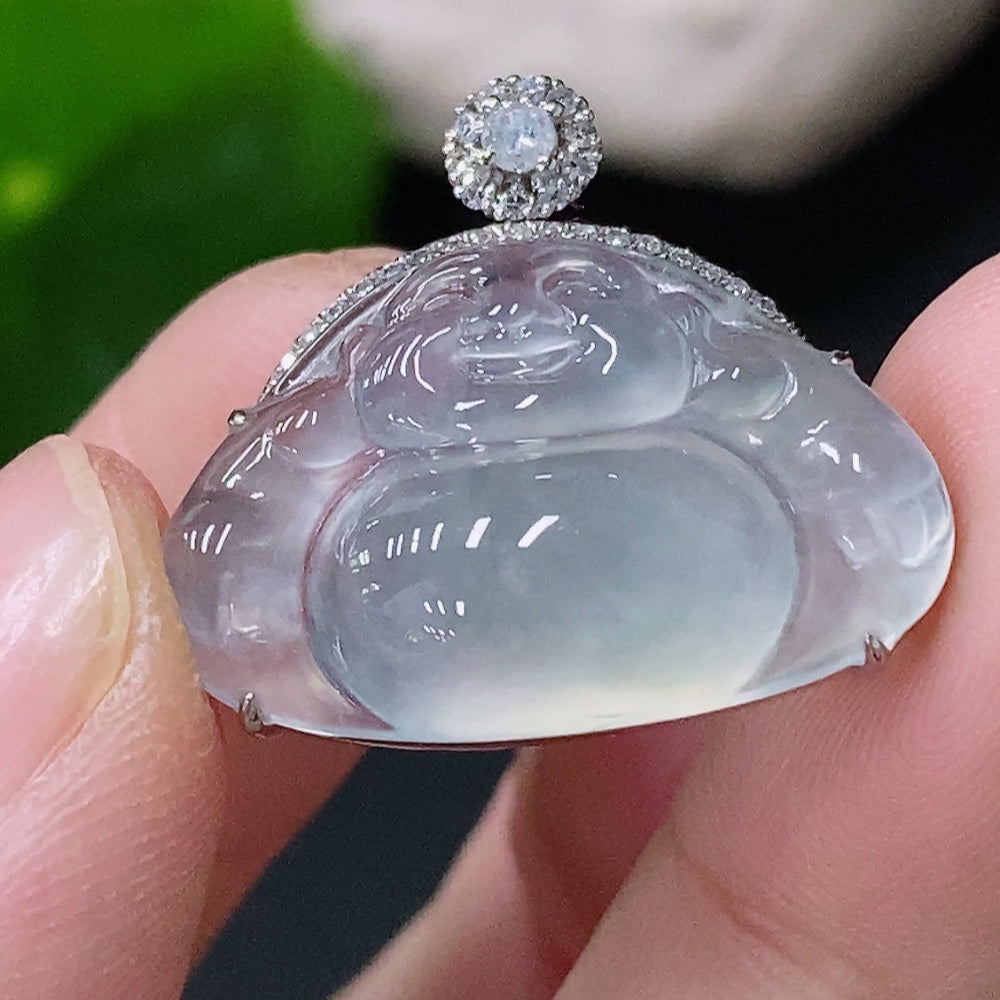 Jadeite Buddha pendant with 18k gold and diamond accents, crafted by HUILIU HQ, weighing approximately 3.13g.