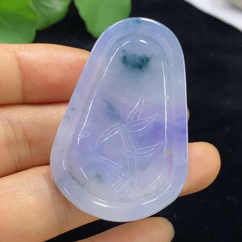 HUILIU HQ jadeite landscape pendant showcasing detailed carved scene, weighs approximately 17.2 grams, made from high-quality jade.