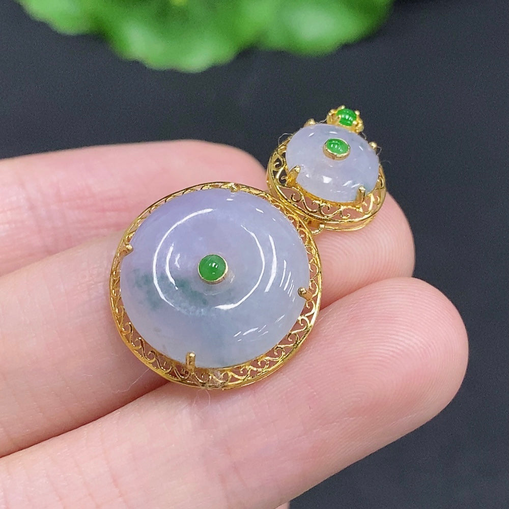 HUILIU HQ Jadeite Peace Buckle in 18k gold, featuring a polished jade pendant with intricate design, total weight approx. 3.1g.