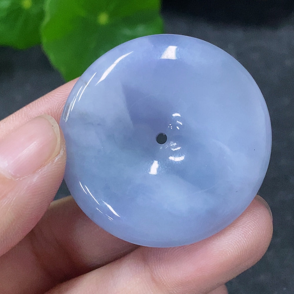 Huiliu HQ jadeite pendant with peace buckle design, crafted from high-quality green jade, certified jade jewelry.