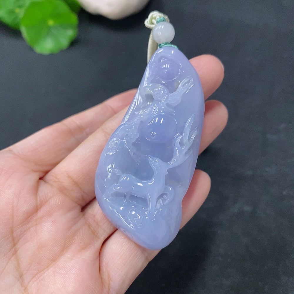 Jadeite pendant featuring a Sika Deer design from HUILIU HQ, weighing approximately 31.92g, crafted from high-quality jade.
