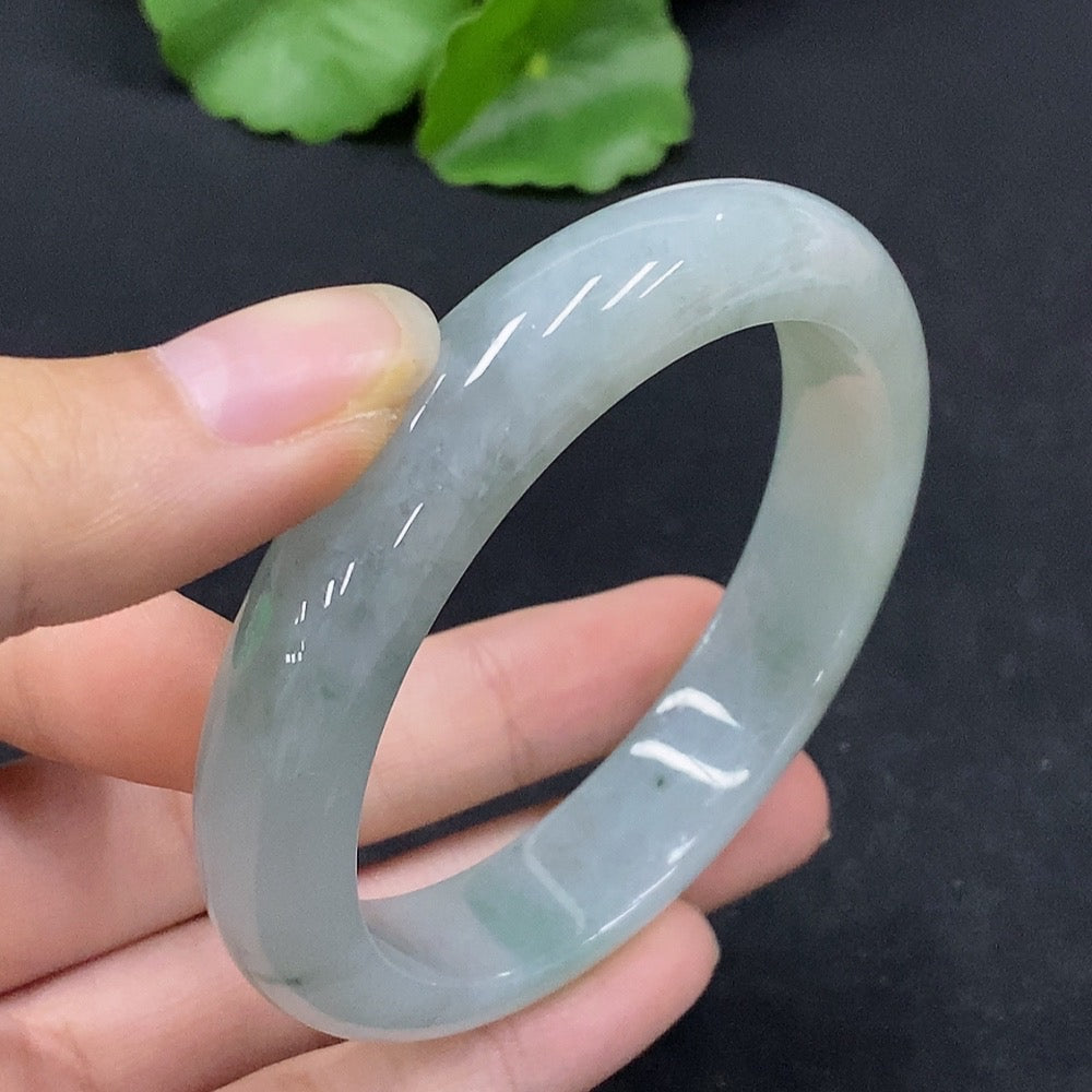HUILIU HQ jadeite regular bangle with 55.8mm inner diameter, weighing approximately 52.13g, showcasing smooth green jade surface.