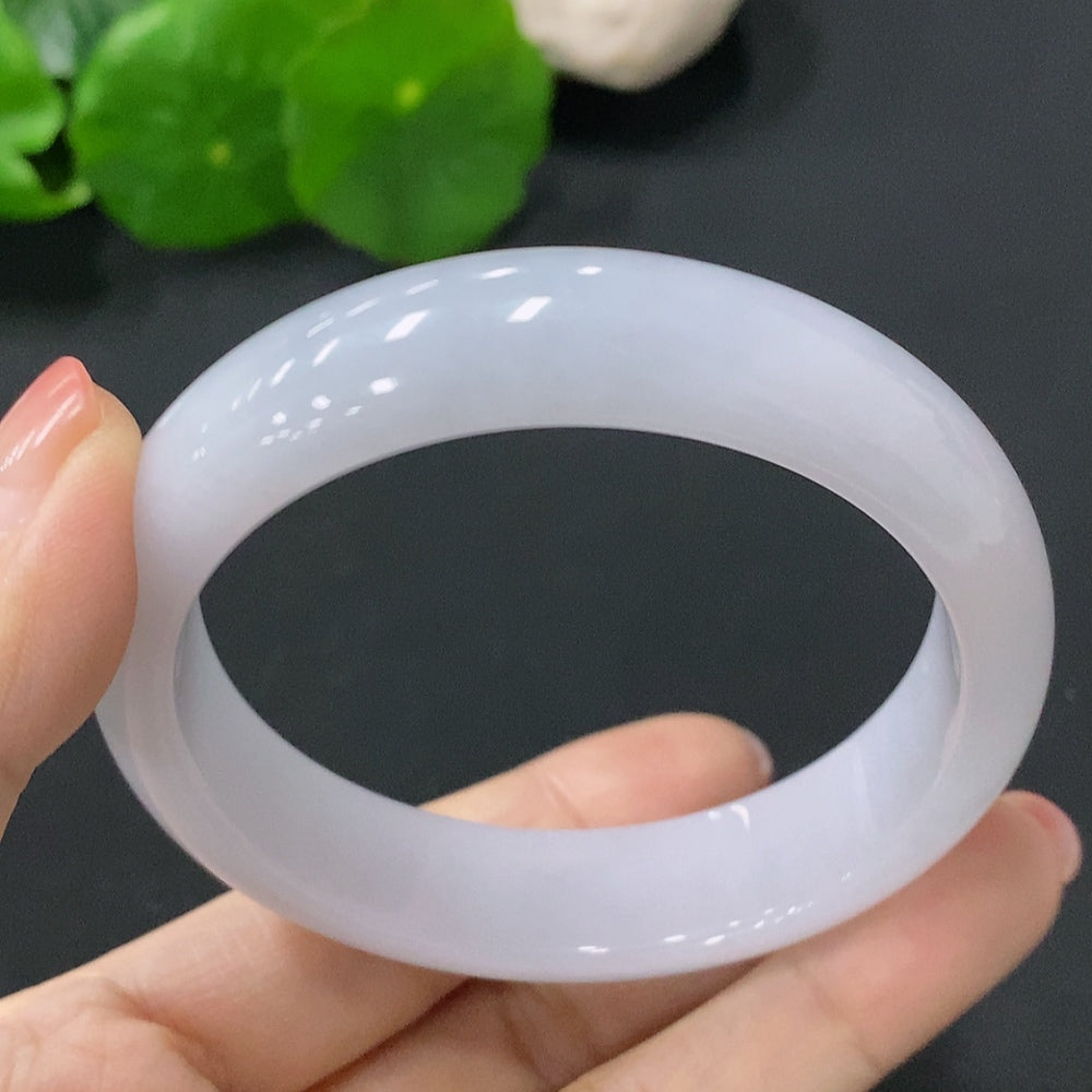 HUILIU HQ jadeite round bracelet, 53.6mm size, smooth polished surface, weighing approx. 49.61g, natural green jade jewelry.