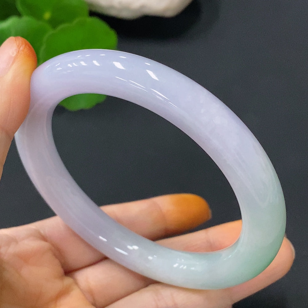 Huiliu certified jadeite round bangle, smooth polished jade with a round shape, showcasing natural green jade color.